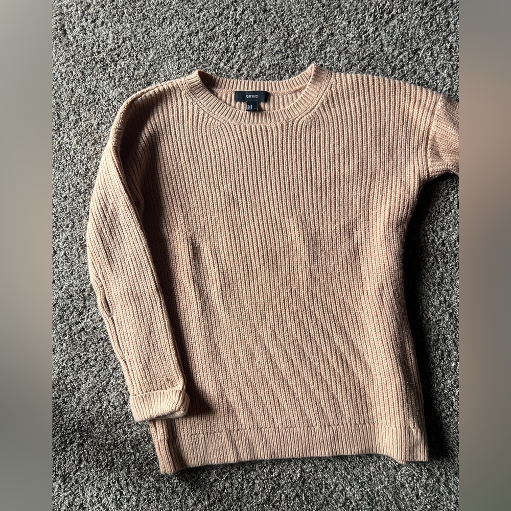 Forever 21 Women’s Crewneck Sweater in Light Tan